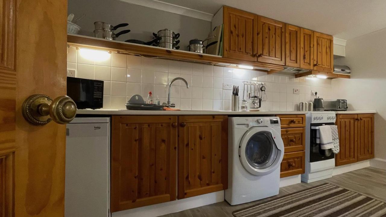 Kerrowdown Cottage-Self Catering For 4 In The Highlands ドラムナドロッキット エクステリア 写真
