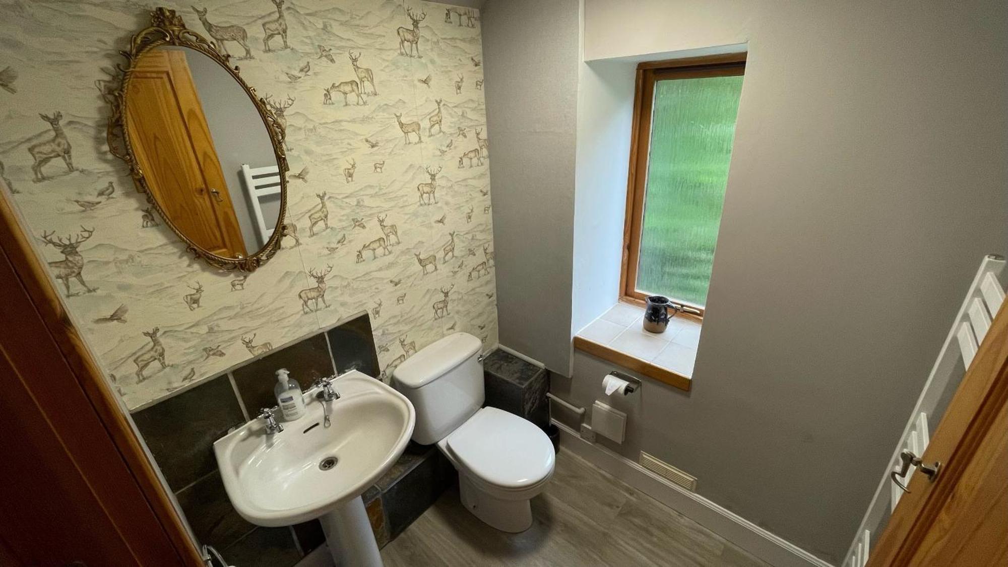 Kerrowdown Cottage-Self Catering For 4 In The Highlands ドラムナドロッキット エクステリア 写真